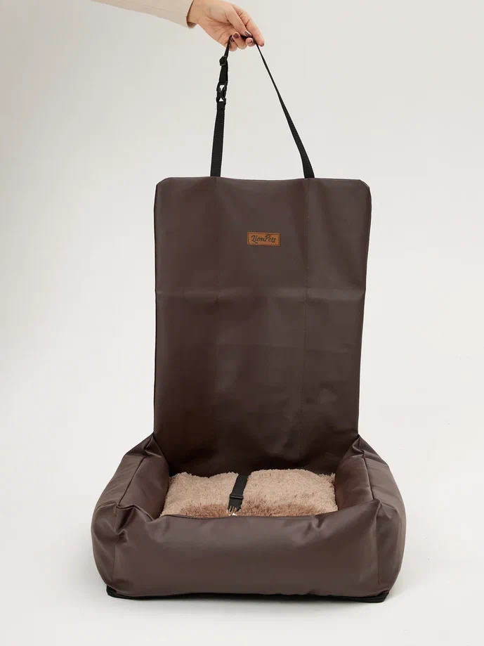 Автомобильное автокресло "LionPets" для животных LP6603 материал: Эко-кожа (50х55х16 см)