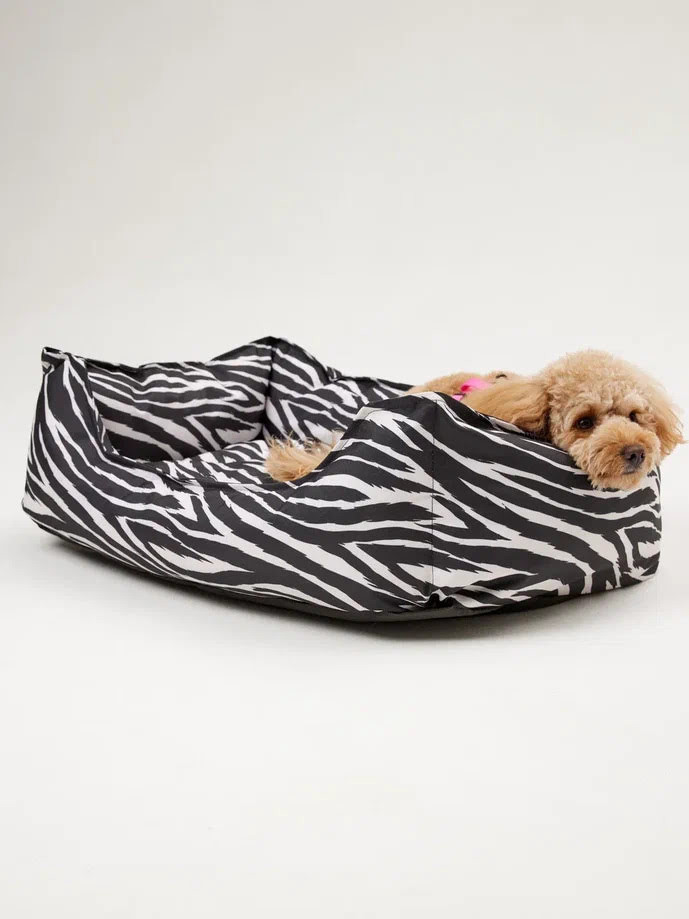 Лежанка LionPets Animal Zebra LP2512 Размер: (70х50х20см)